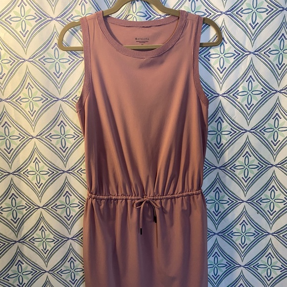 Athleta Dresses & Skirts - Athleta Mauve Sleeveless Midi Dress in EUC WITH Tie Waistband and Scoop Neck